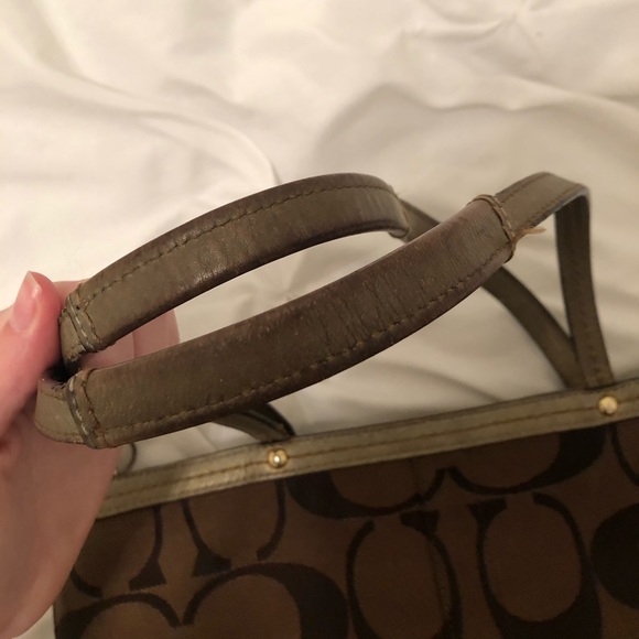 Coach shoulder bag - Picture 4 of 7